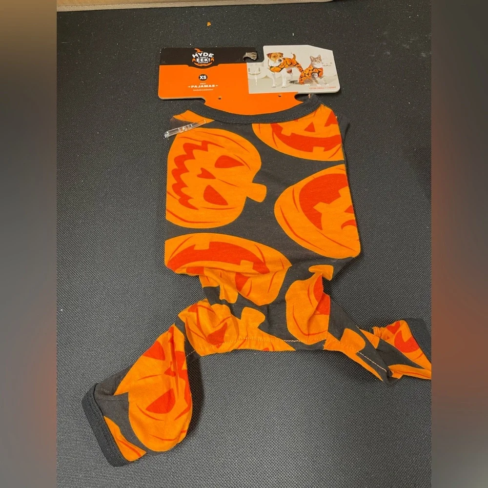 Pumpkin outfit